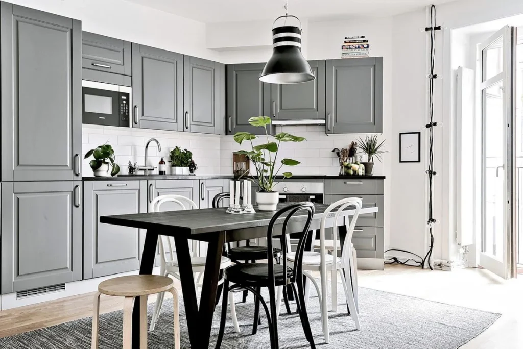 Koksrenovering blandarbyte i kontor. Kvarngardet Uppsala